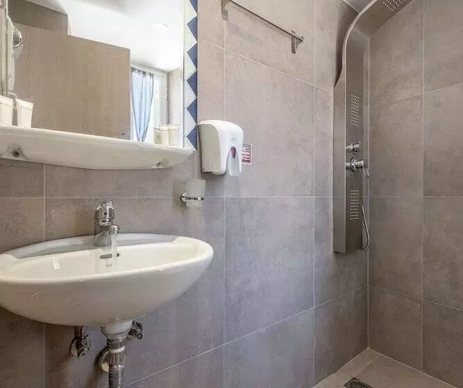 Plakes Sea View Suites