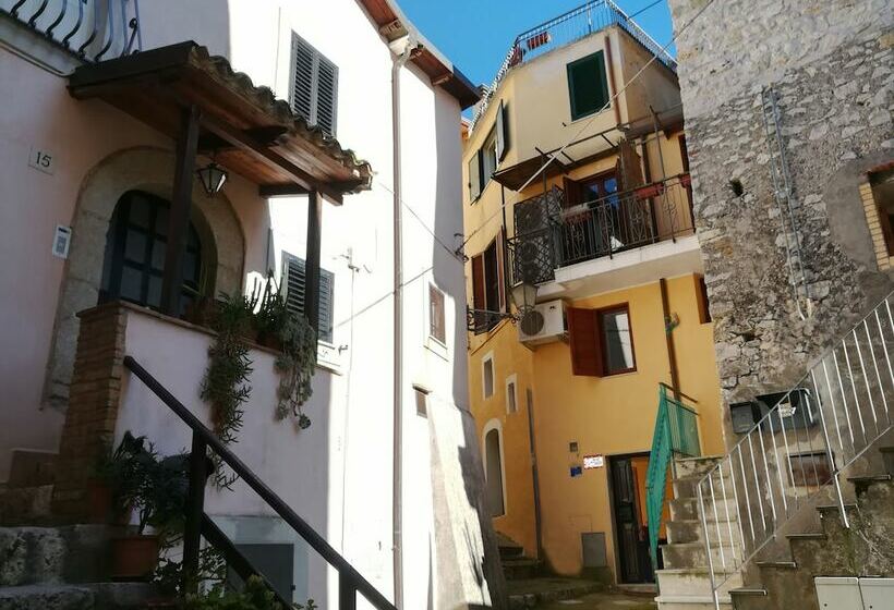 צימר Double Room With Private Bathroom And Breakfast On Request