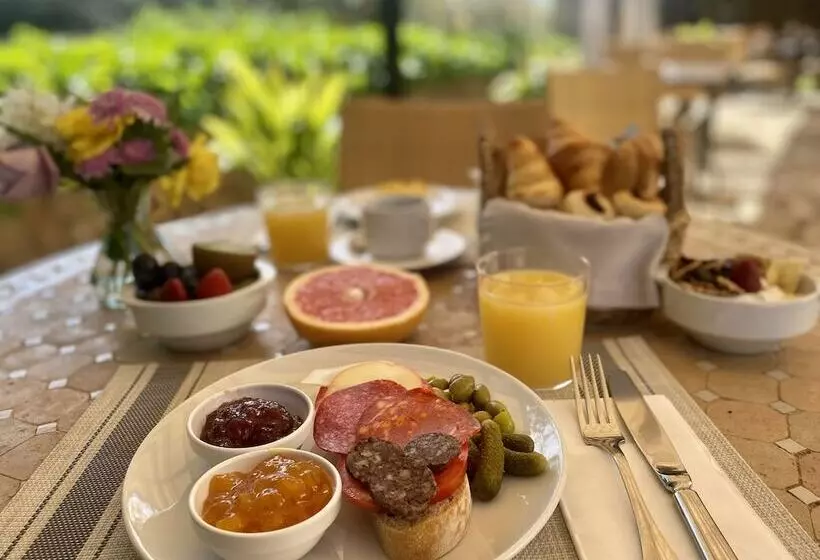 Maaseutuhotelli Agroturismo Son Cardaix