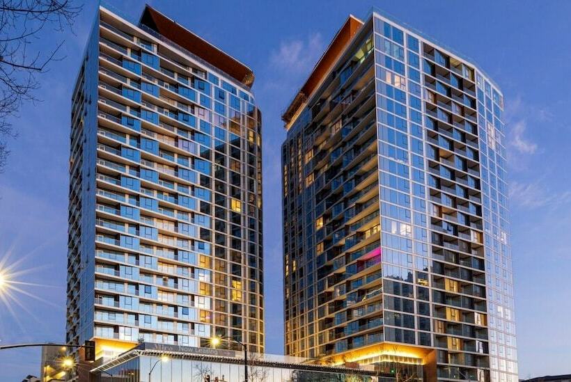 בית מלון כפרי Why By Placemakr, San Jose