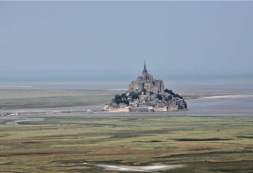 Пансион Gîtes Les 2 Hermines