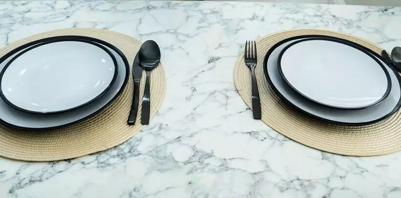 Residenssi Inviting 1 Bed House In Bradford