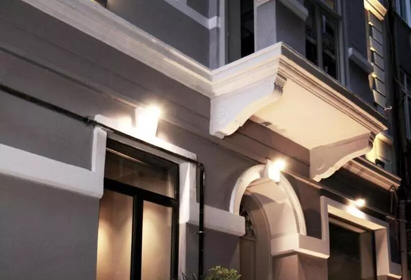 ユースホステル Haus Galata