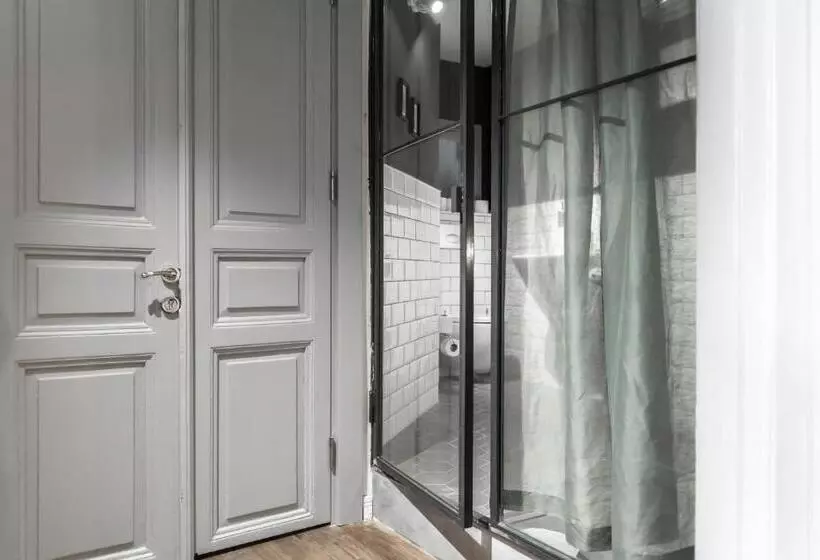 ユースホステル Haus Galata