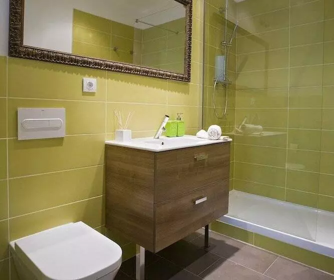 Retkeilymaja Violeta Boutique