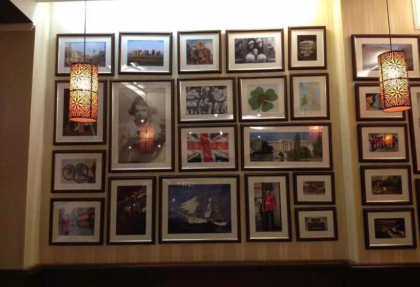 Atlaza City Residence