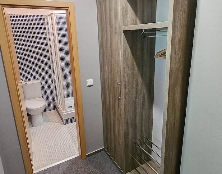 בית מלון כפרי Almond