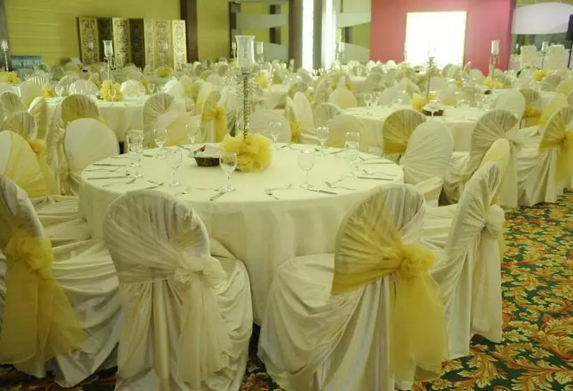 Anemon Grand Adana Otel