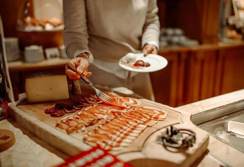 Отель Bergheimat