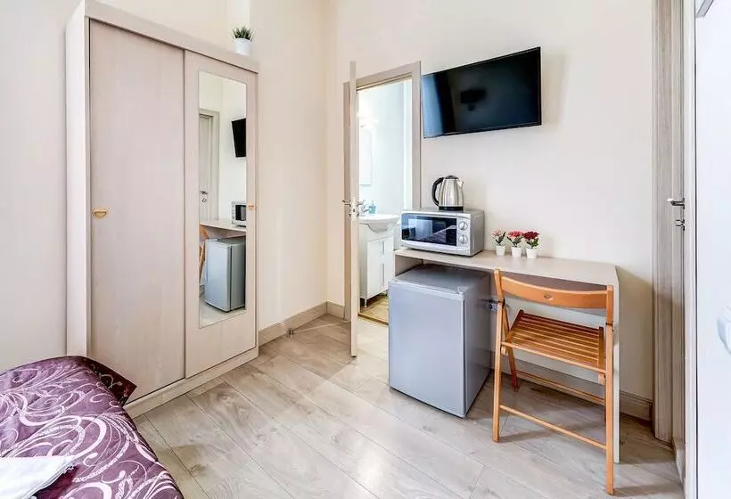 Hotelli Democrat On Nevskiy 147