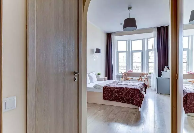 Hotelli Democrat On Nevskiy 147