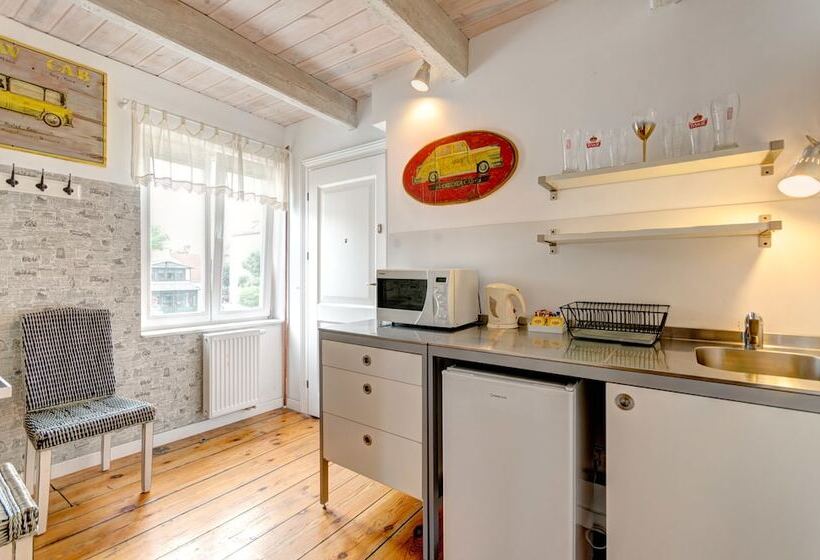 호텔 Dom & House Apartments Port Monte Cassino