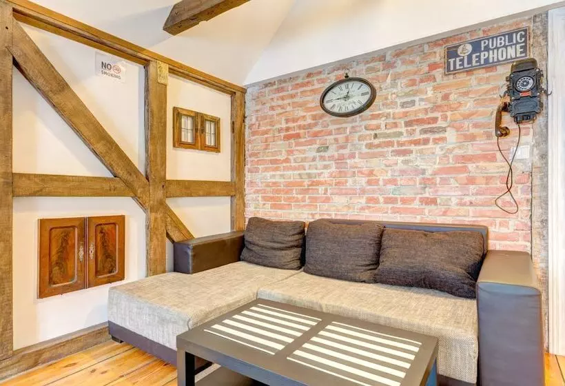 호텔 Dom & House Apartments Port Monte Cassino