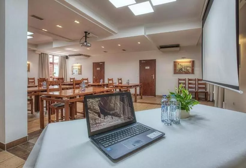 בית מלון כפרי Dom Oliwski