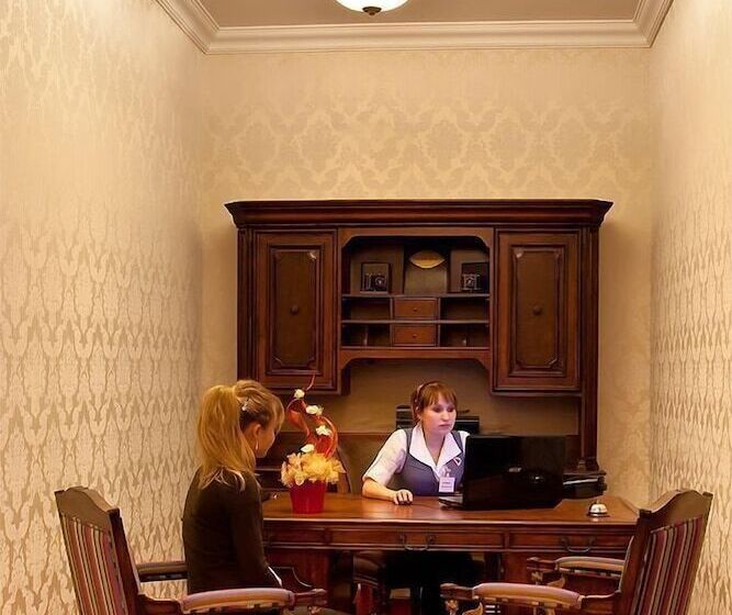 فندق Gostiny Dom