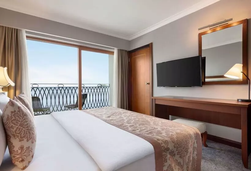 Отель La Quinta By Wyndham Giresun