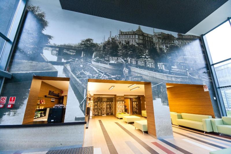 ホテル Malinowski Business