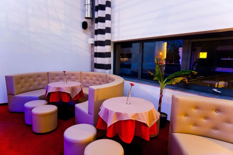 ホテル Malinowski Business