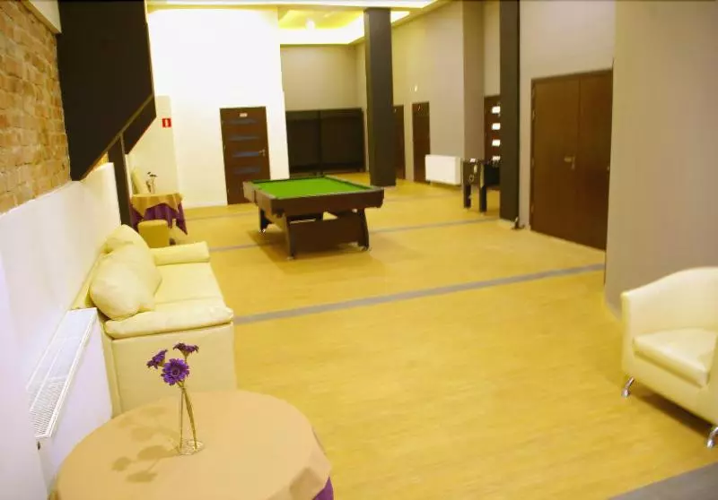 Отель Malinowski Business