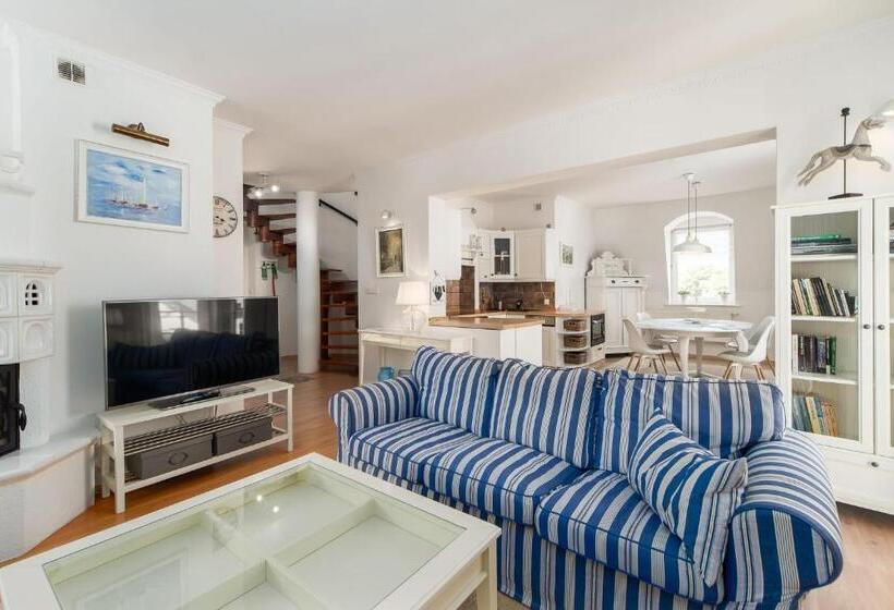 בית מלון כפרי Marina