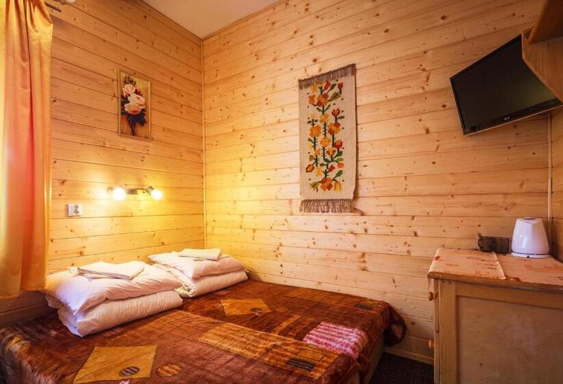 בית מלון כפרי Osw Moszczeniczanka