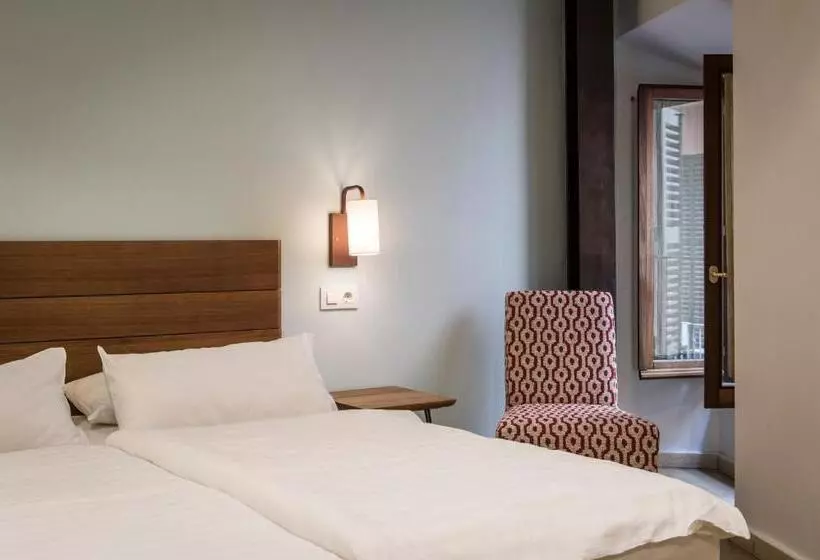 호텔 Palau Sa Font