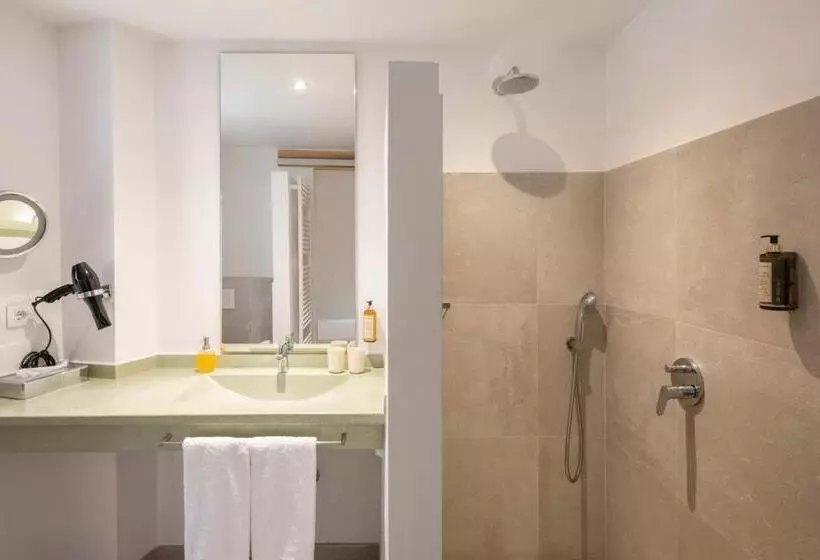 호텔 Palau Sa Font