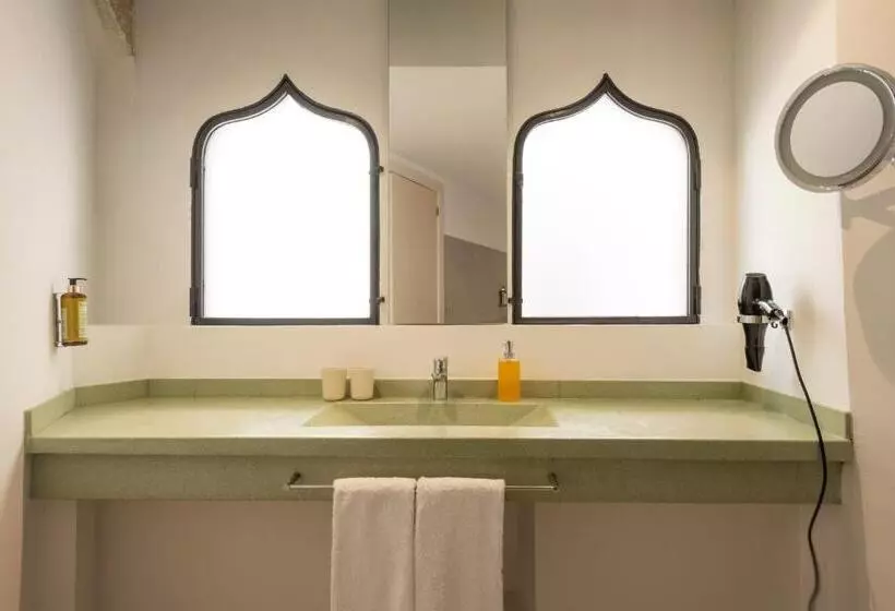 호텔 Palau Sa Font