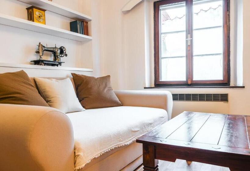 호텔 Penzion U Náměstí At The Town Square