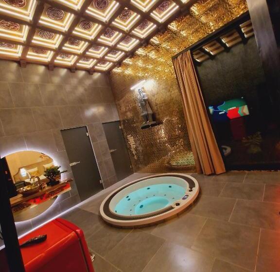 Отель Ramka & Restaurant & Wine Bar