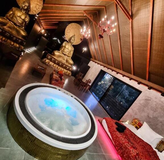 Отель Ramka & Restaurant & Wine Bar