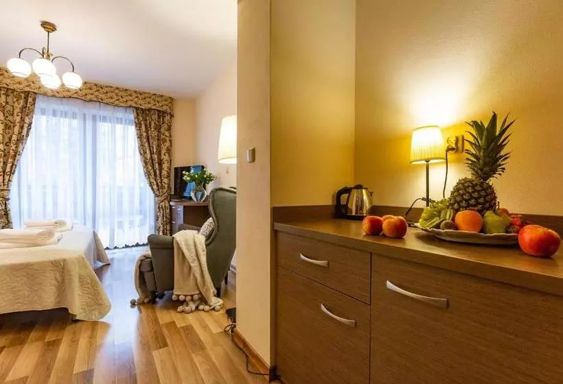 ホテル Willa Borowianka