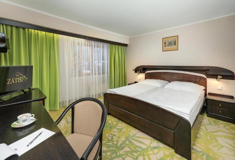 酒店 Zátiší
