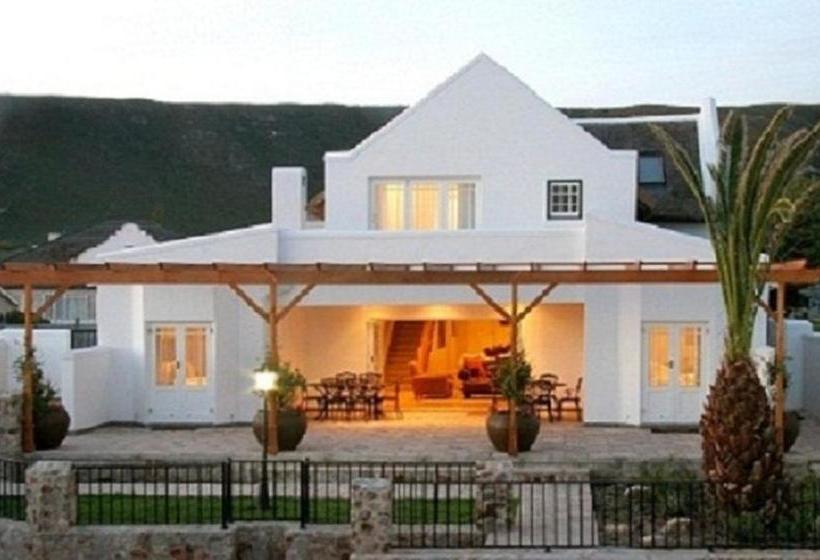 Nautilus Guest House