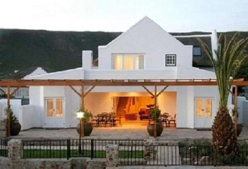 Nautilus Guest House