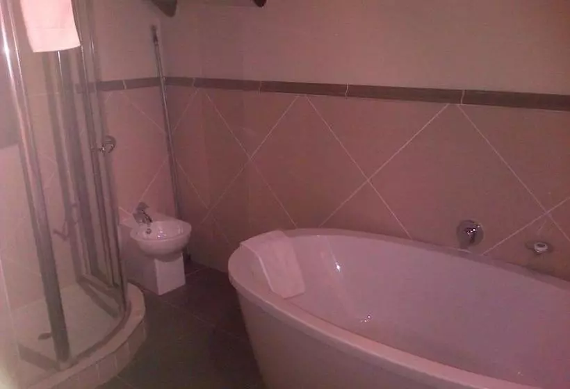 Nautilus Guest House