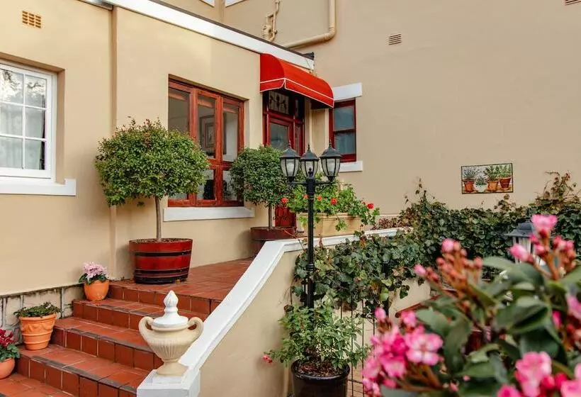 ペンション Carmichael House Boutique