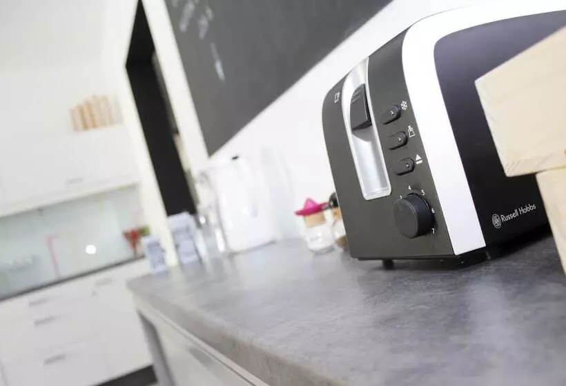 Soda Hostel & Apartments