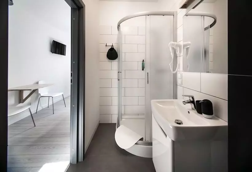 Soda Hostel & Apartments