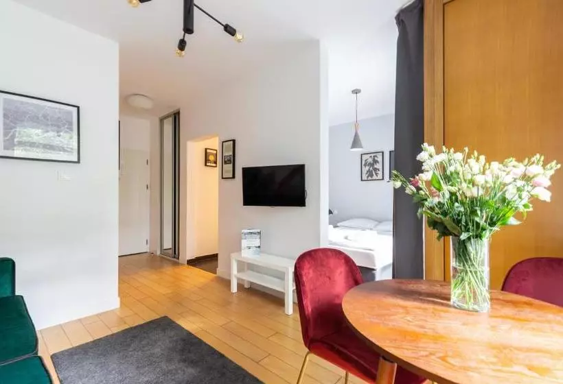 Warsaw Design Apartments