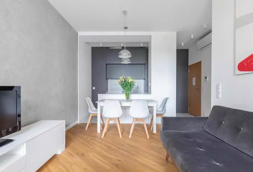 Warsaw Design Apartments