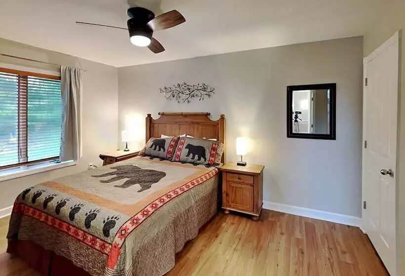 Captain S Cabin