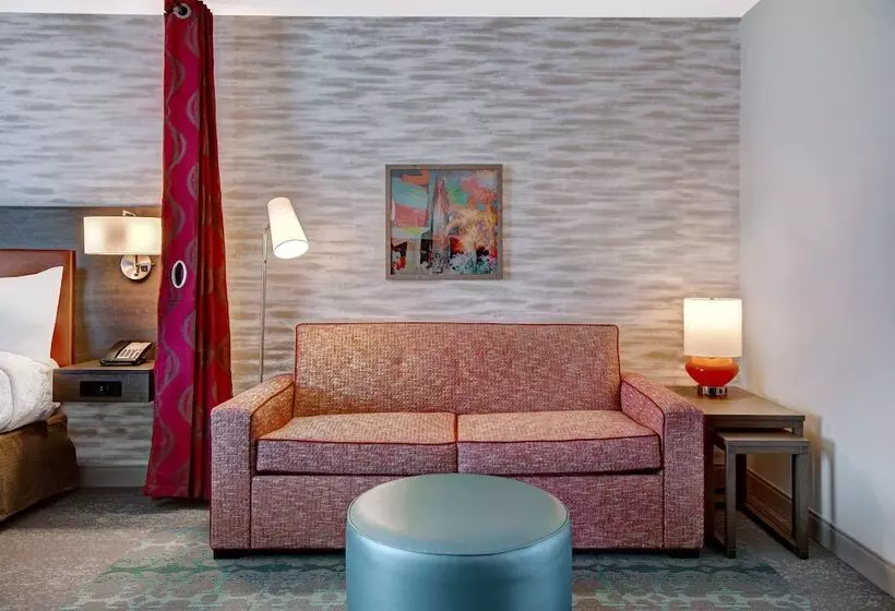 Hotelli Home2 Suites By Hilton Garden Grove