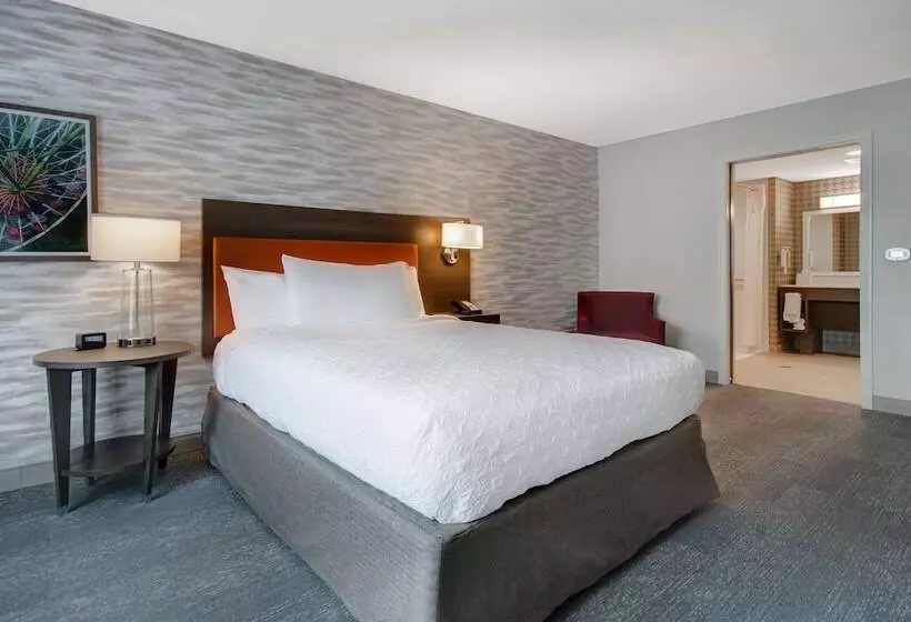 Hotelli Home2 Suites By Hilton Garden Grove