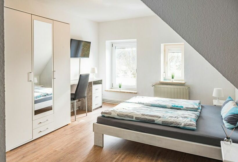 Majatalo Lilieinn Boardinghouse