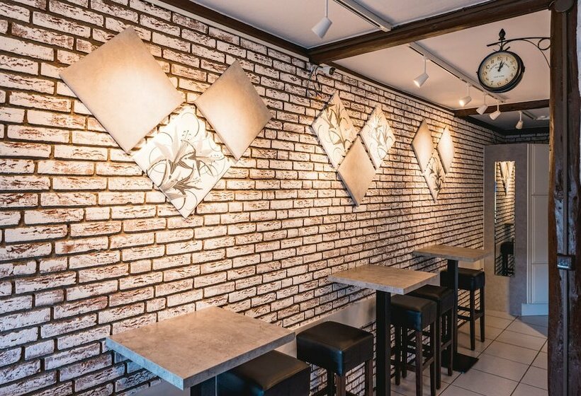 Majatalo Lilieinn Boardinghouse