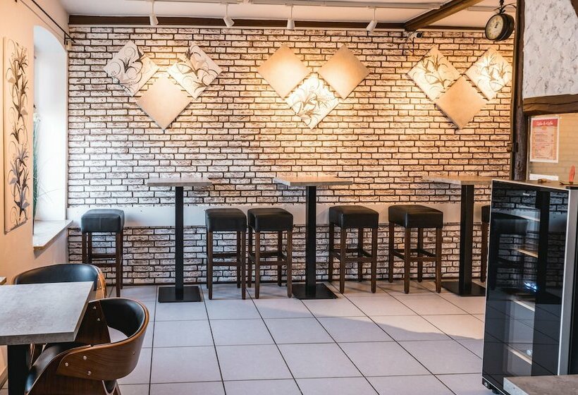 Majatalo Lilieinn Boardinghouse