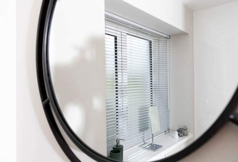 Hc Property   The Hideaway At Watergate Eye