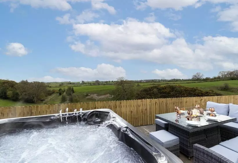 Hc Property   The Hideaway At Watergate Eye