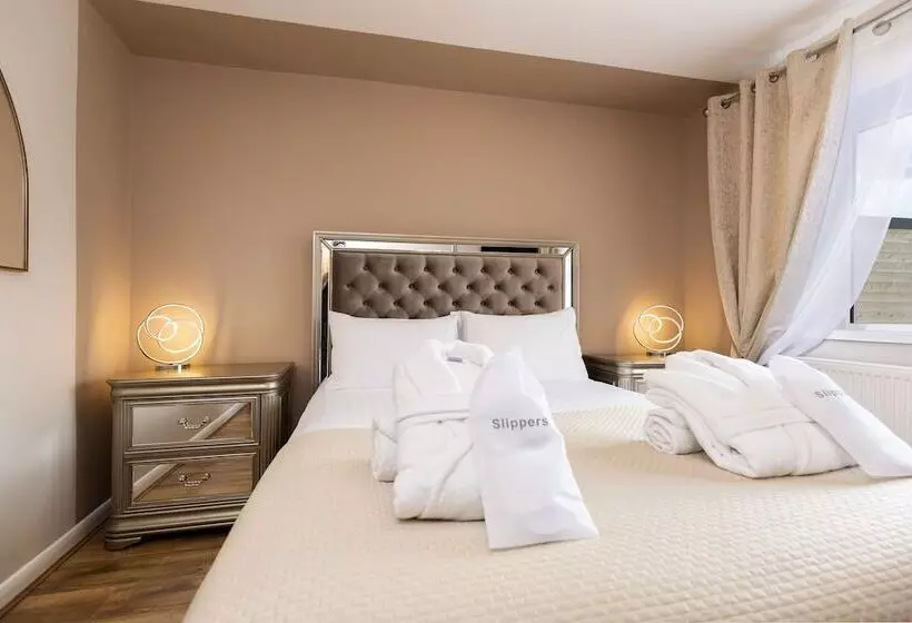 Hc Property   The Hideaway At Watergate Eye